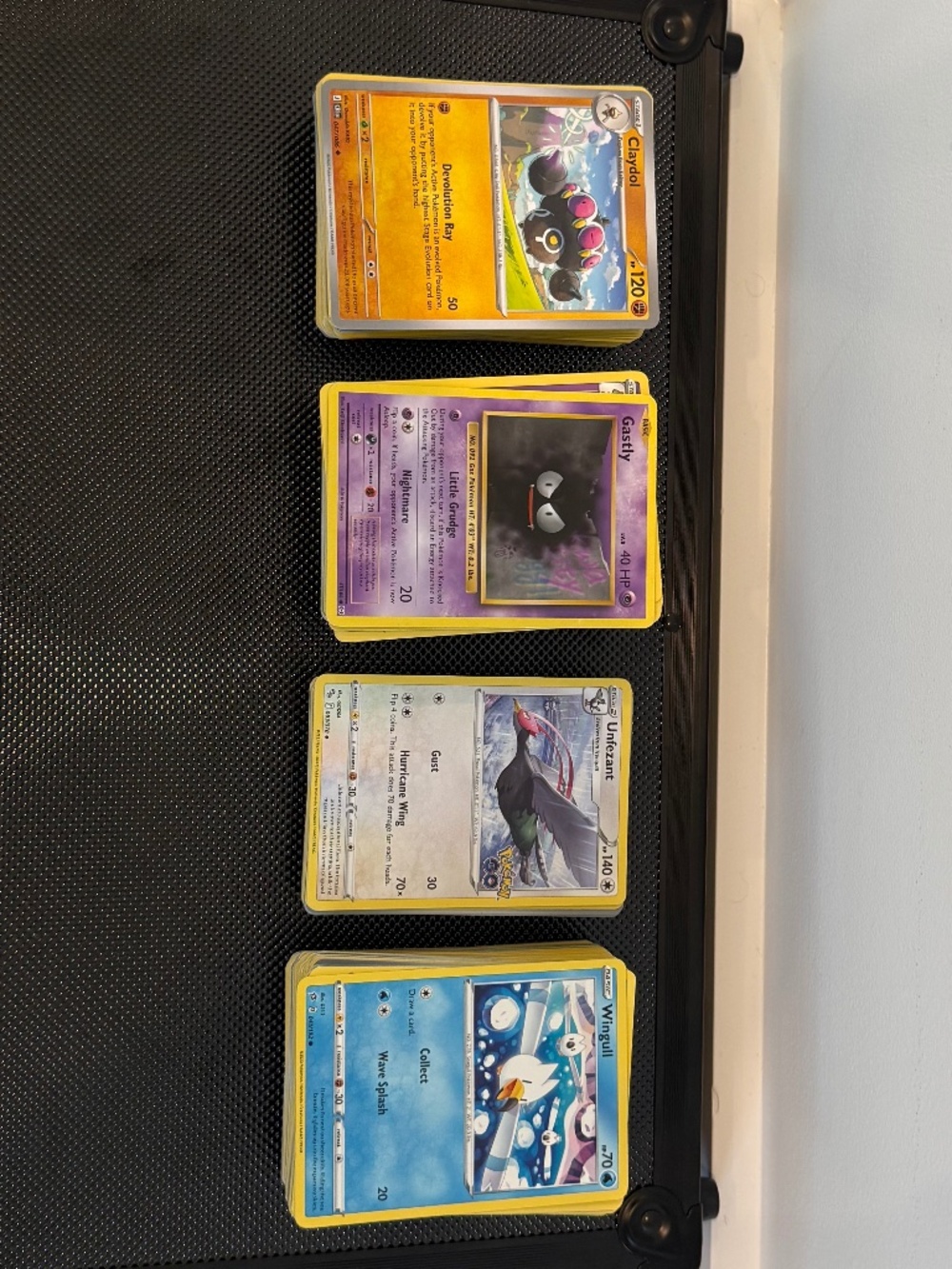 800+ Pokemon Cards - Fighting, Psychic, Water, Normal, Energy
